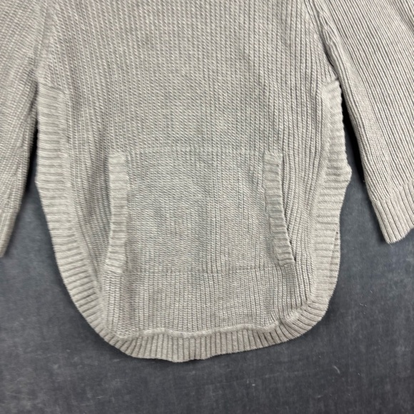 UGG Women’s Gray Raelynn Cowl Neck shirttail hem 3/4 sleeve Sweater Sz Medium - Picture 3 of 11